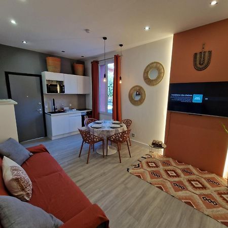 Roquebrune : Appartement 4 Personnes Proche De La Plage Exterior foto