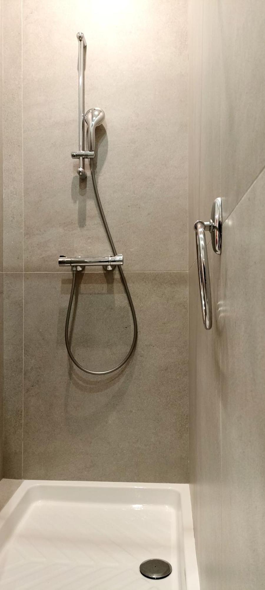Roquebrune : Appartement 4 Personnes Proche De La Plage Habitación foto